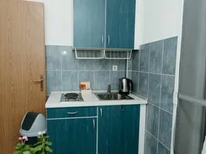 Flat with barbecue, garden & terrace - Image 4