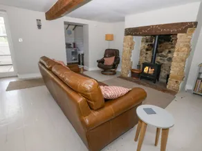 Fully equipped lovely cottage with garden | Pet-friendly - Image 3