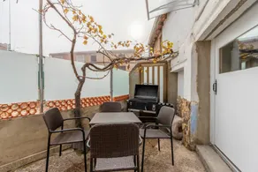 Holiday home with barbeque & fast internet | Mountain view | Suitable for remote work - Image 2