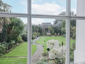 Children-friendly cottage with garden | Pets are welcome - Image 2
