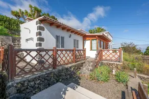 Merveilleuse maison de vacances avec internet haut débit, terrasse et jardin | Parfaite pour le travail à distance - Image 3