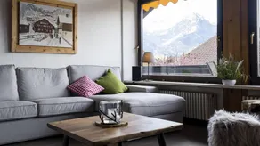 Apartment with terrace, garden & sauna - Image 3