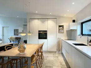 Holiday home with sauna, terrace & garden - Image 4