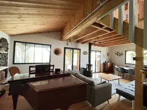 Holiday home with garden, BBQ & private pool - Image 4