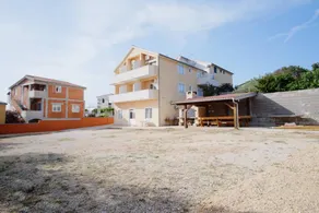 Holiday apartment with terrace & barbecue | Sea view - Image 5