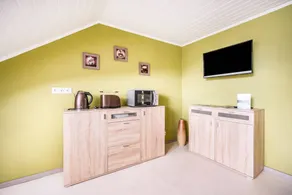 Wohnung mit Garten und Terrasse - Image 4