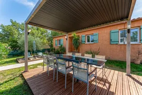 Holiday Home 'Villa' with Private Pool, Wi-Fi & Air Conditioning - Image 3