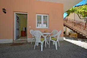 Apartment with barbeque | Sea view - Image 3