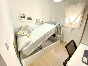 Private room - Image 3