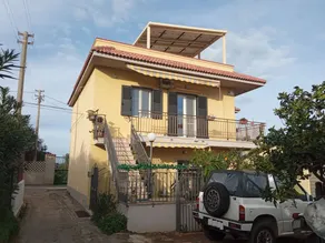 Fully equipped pleasant apartment with terrace, garden & pool | Garden view - Image 4