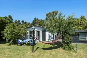 Merveilleuse maison avec barbecue, terrasse et jardin - Image 2
