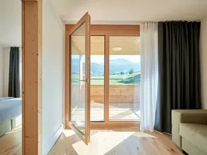 Flat with heated pool, garden & sauna | Nature view - Image 4