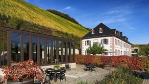 Charming flat with garden & terrace - Image 2