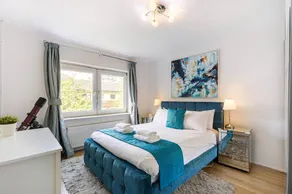GuestReady - Charming London Flat with Balcony - Image 3
