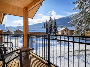 Luxury apartment on a lake with alpine views - Image 2