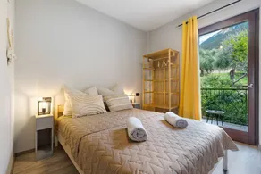 House with terrace, garden & barbeque | Garden view | Perfect for remote work - Image 5