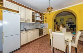 Holiday home with garden, terrace & private pool - Image 3