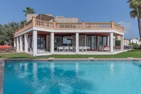 Kinderfreundliche geräumige Villa mit Grill, Terrasse und Garten - Image 2