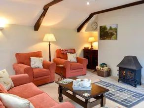 Cottage with garden - Image 3