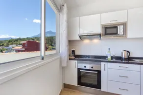 La Casa de Rita: Mountain Views & Private Terrace for Relaxing Holidays - Image 5