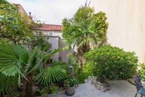 Just 100 metres to the sandy beach from this holiday home just for you alone - Image 4