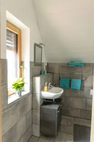 Kinderfreundliche charmante Wohnung mit Terrasse und Grill - Image 3