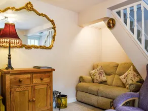Cottage with garden | River view - Image 4