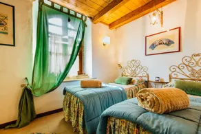 Villa with garden, private pool & BBQ | Garden view - Image 4