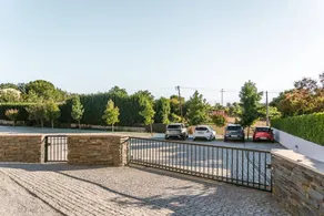 Voll ausgestattete Wohnung mit Pool und Whirlpool | Bergblick | Perfekt für die Arbeit von Zuhause - Image 5