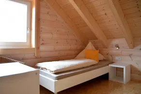 Casa adatta alle famiglie con sauna, giardino e terrazza | Vista sul giardino - Image 5