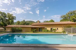 Child-friendly pleasant private room with barbeque, pool & fast internet | Garden view | Pet-friendly - Image 2
