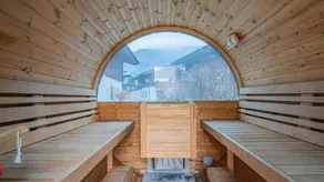 Charming holiday home with barbecue, sauna & garden | Next to the ski | Pet-friendly - Image 5