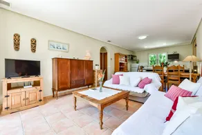 Pleasant bungalow with garden, terrace & BBQ | Pet-friendly - Image 5