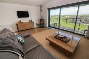 Cottage with garden | Beach view - Image 2