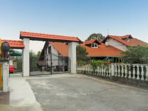 Holiday home | Garden view | Suitable for remote work - Image 3