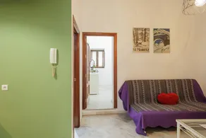 Appartement de vacances avec terrasse | Proche Cathédrale Notre-Dame du Siège de Séville | Idéal pour le télétravail | Avec animaux acceptés - Image 2