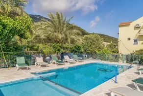 Studio 'Veronis 3' with Sea View, Shared Pool & Wi-Fi - Image 2