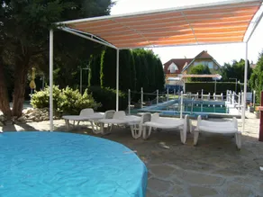 Holiday home with garden, pool & terrace - Image 5