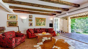 Apartment with pool, BBQ & garden | Dogs allowed - Image 3