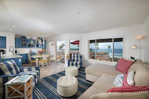 Panoramic Ocean View White Sandy Beaches Community Jacuzzi - Image 4