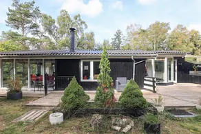 Nice house with terrace - Image 2