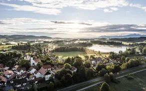 Children-friendly flat with sauna & pool | Lake view | Suitable for remote work | Pets allowed - Image 2