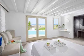 Family-friendly pleasant villa with terrace & private pool | Sea view - Image 5