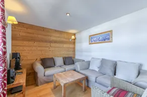 Apartment 'Regain 2' with Mountain View and Balcony - Image 3