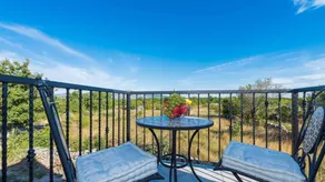 House with garden, pool & barbecue - Image 5