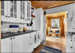Forest Getaway in Greater Oslo region, Norway - Cabinfarm with Nature & Wildlife - Image 3