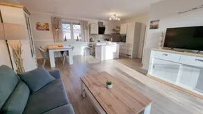 Holiday home with sauna, garden & barbecue - Image 4