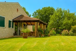 Beautiful villa with barbeque, terrace & pool | Pets are welcome - Image 3