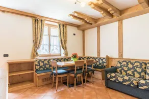 Rural Apartment "Maso Margherita - Tablà" with Balcony, Garden & Wi-Fi - Image 2