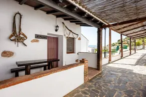 Kinderfreundliches charmantes Ferienhaus mit Terrasse, Pool und Grill | Gartenblick | Haustierfreundlich - Image 2